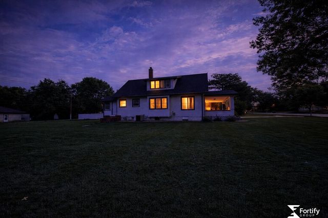 1212 H Street, Geneva, NE 68361