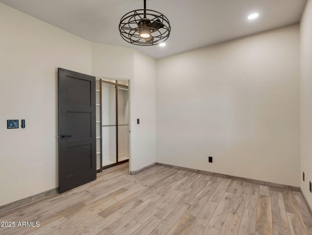 44635 N San Domingo Peak Trail, Morristown, AZ 85342