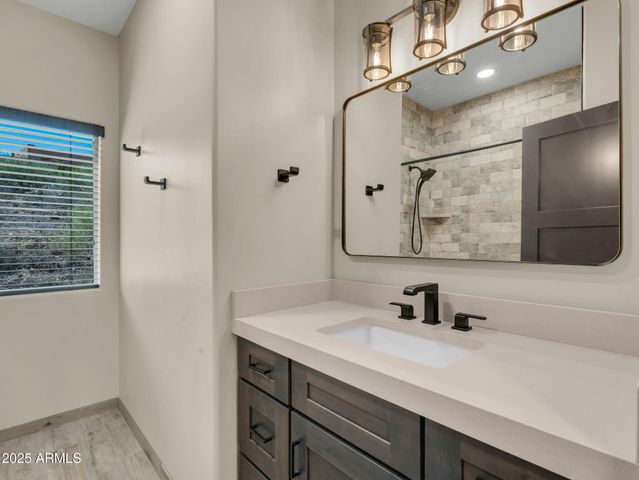 44635 N San Domingo Peak Trail, Morristown, AZ 85342