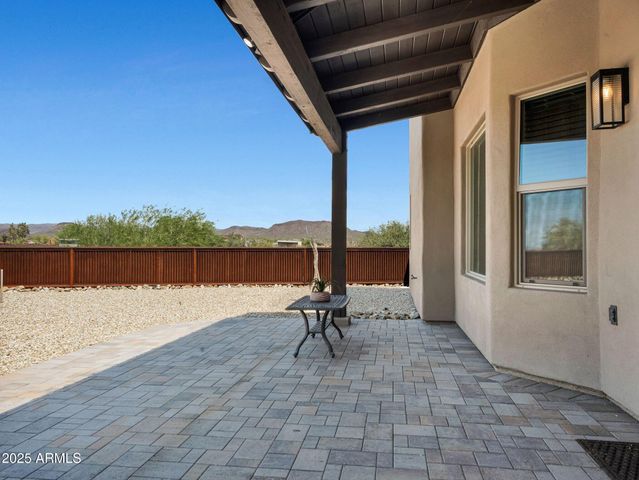 44635 N San Domingo Peak Trail, Morristown, AZ 85342