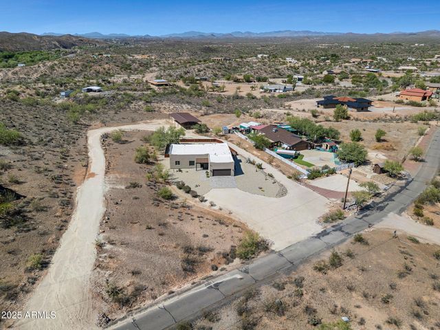44635 N San Domingo Peak Trail, Morristown, AZ 85342