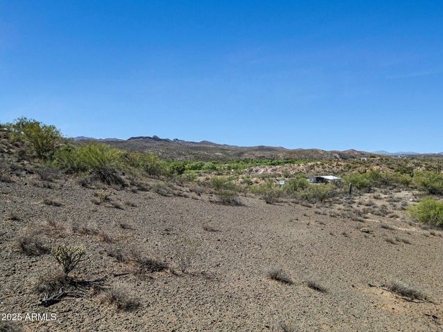 44635 N San Domingo Peak Trail, Morristown, AZ 85342