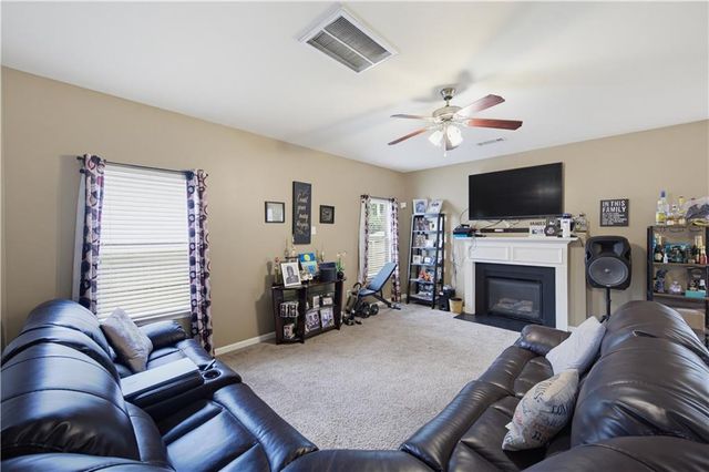 1270 Rose Terrace Circle, Loganville, GA 30052