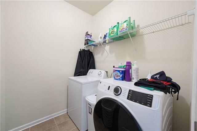 1270 Rose Terrace Circle, Loganville, GA 30052