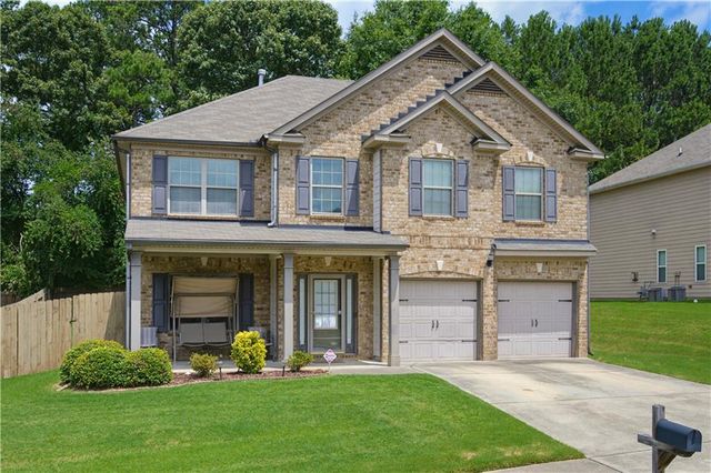 1270 Rose Terrace Circle, Loganville, GA 30052