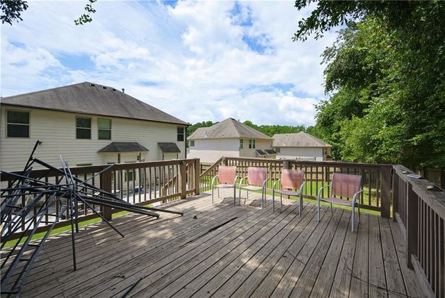 1270 Rose Terrace Circle, Loganville, GA 30052