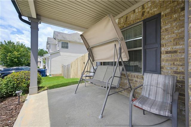 1270 Rose Terrace Circle, Loganville, GA 30052