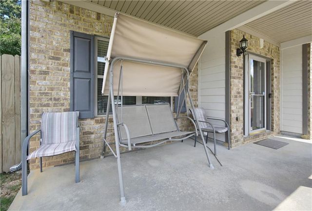 1270 Rose Terrace Circle, Loganville, GA 30052