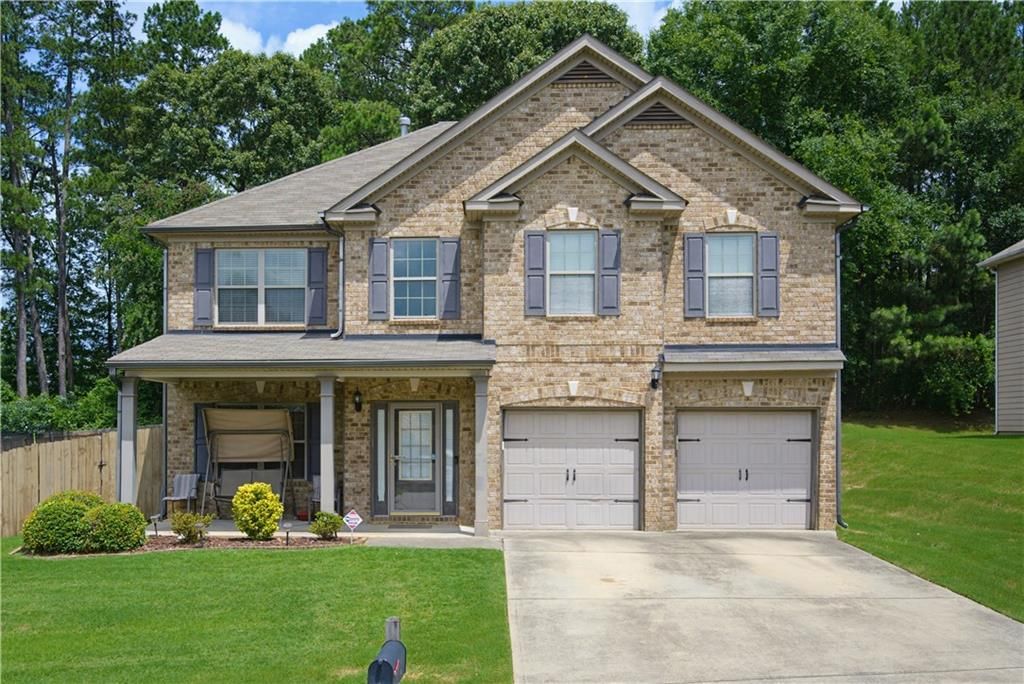 1270 Rose Terrace Circle, Loganville, GA 30052