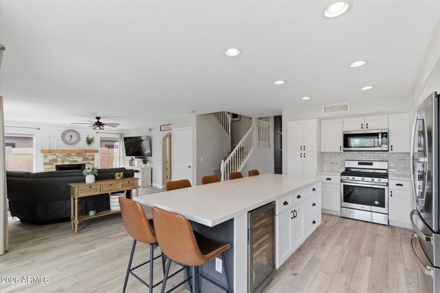 21627 N 45TH Place, Phoenix, AZ 85050