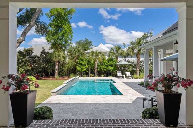 231 Black Powder Lane, Charleston, SC 29492