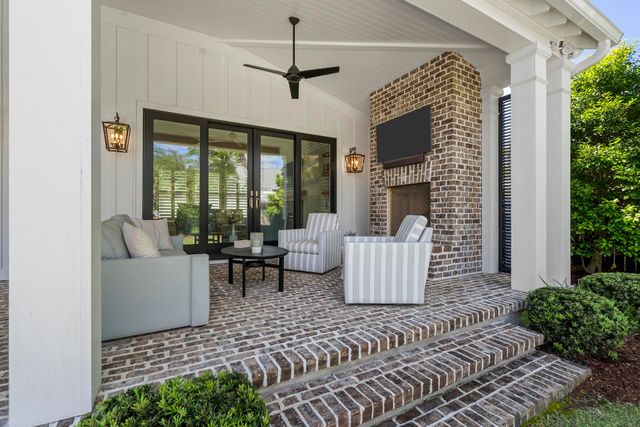 231 Black Powder Lane, Charleston, SC 29492
