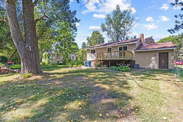 650 Birch Lane S, Shoreview, MN 55126