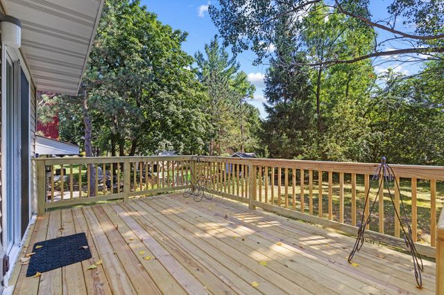 650 Birch Lane S, Shoreview, MN 55126
