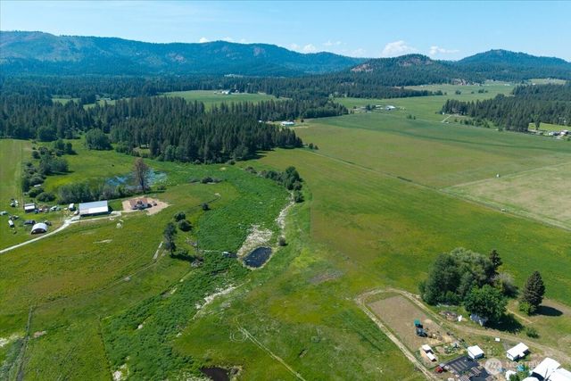4668 Williams Valley Road, Clayton, WA 99110