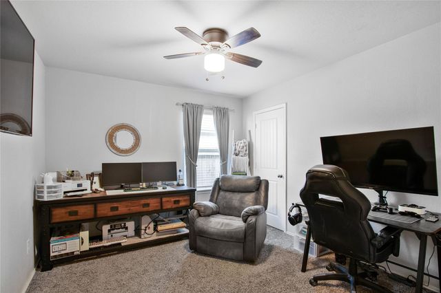 3935 Barnacle Court, Baytown, TX 77521