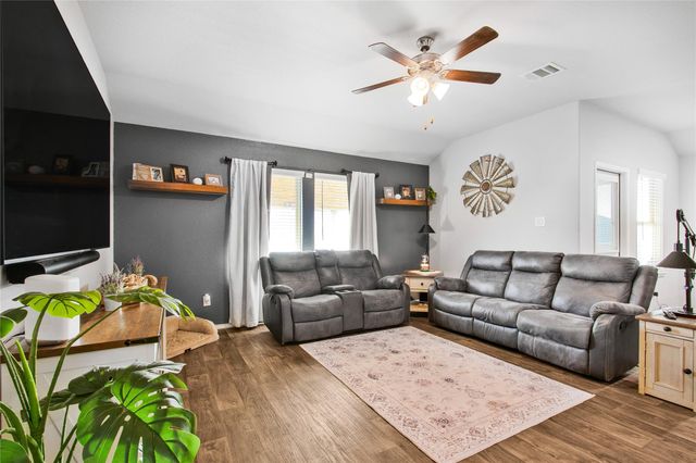 3935 Barnacle Court, Baytown, TX 77521