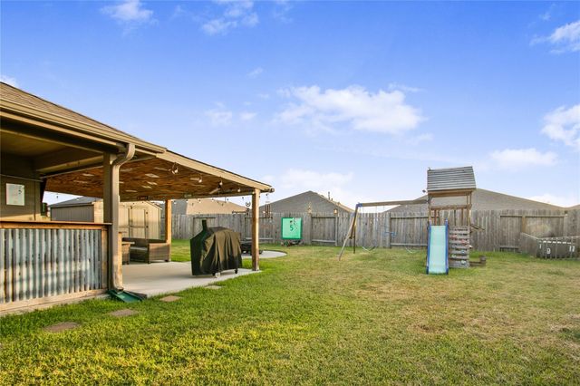 3935 Barnacle Court, Baytown, TX 77521