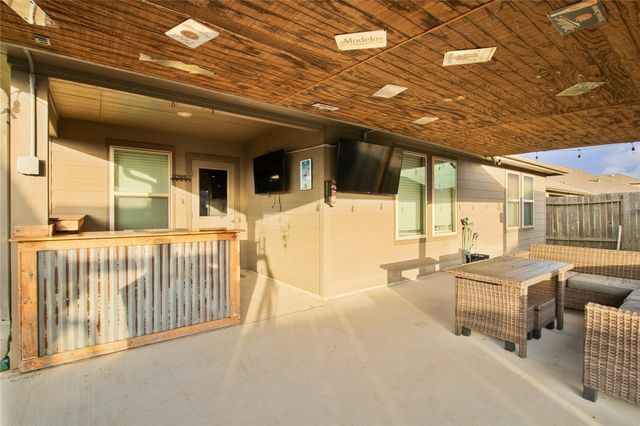 3935 Barnacle Court, Baytown, TX 77521