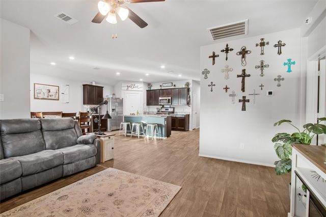 3935 Barnacle Court, Baytown, TX 77521