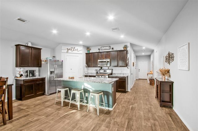 3935 Barnacle Court, Baytown, TX 77521