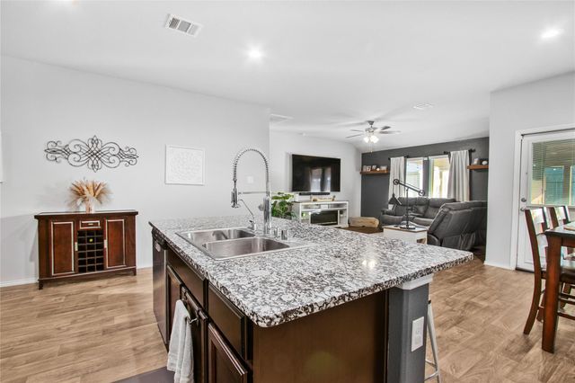 3935 Barnacle Court, Baytown, TX 77521