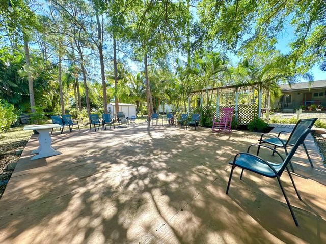 13619 57th Place N, West Palm Beach, FL 33411