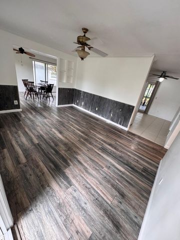 13619 57th Place N, West Palm Beach, FL 33411