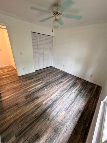 13619 57th Place N, West Palm Beach, FL 33411