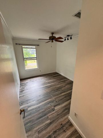 13619 57th Place N, West Palm Beach, FL 33411