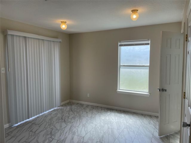 12418 Sunlit Wood Way, Houston, TX 77082