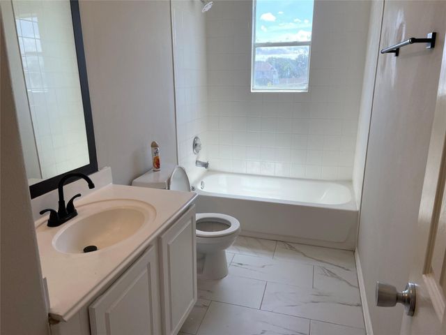 12418 Sunlit Wood Way, Houston, TX 77082