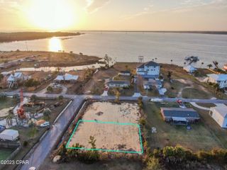1006 W 3rd Street, Lynn Haven, FL 32444