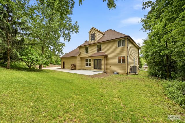 97 Crooked Creek Drive, Yorkville, IL 60560