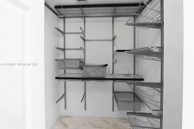 888 S Douglas Rd 1203, Coral Gables, FL 33134