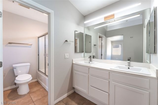 6449 Raven Hall Street, North Las Vegas, NV 89084