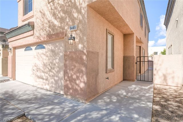 6449 Raven Hall Street, North Las Vegas, NV 89084