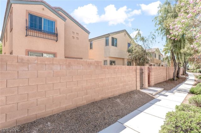6449 Raven Hall Street, North Las Vegas, NV 89084