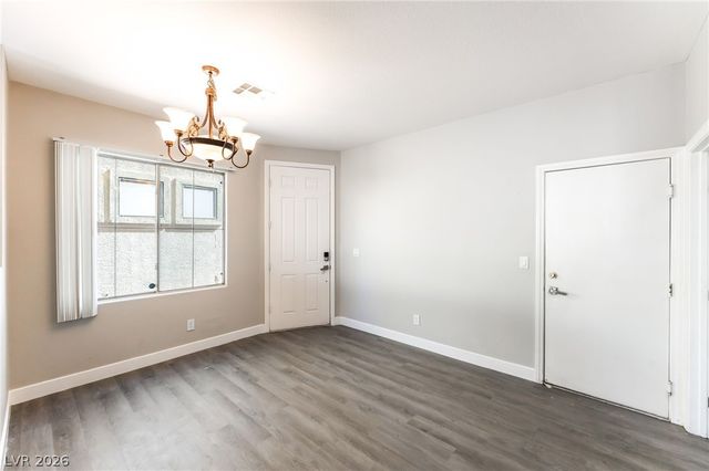 6449 Raven Hall Street, North Las Vegas, NV 89084
