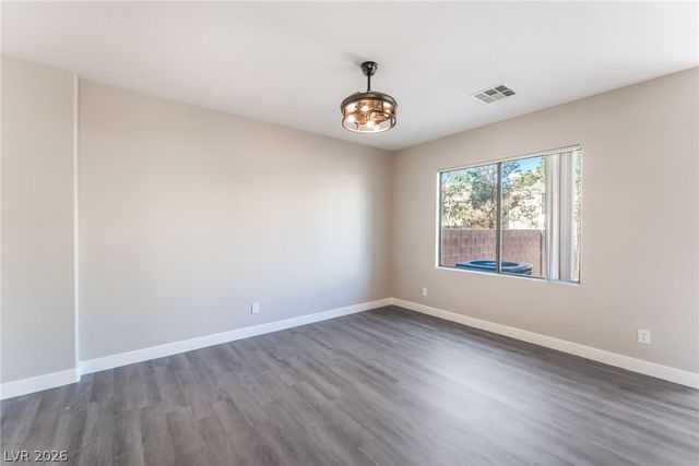 6449 Raven Hall Street, North Las Vegas, NV 89084