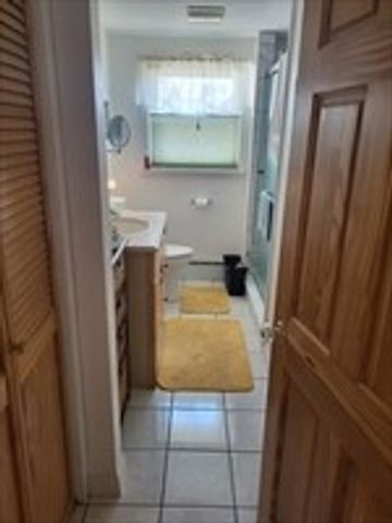 200 Underwood Avenue, Warwick, RI 02888