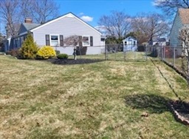200 Underwood Avenue, Warwick, RI 02888