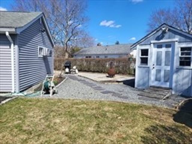 200 Underwood Avenue, Warwick, RI 02888