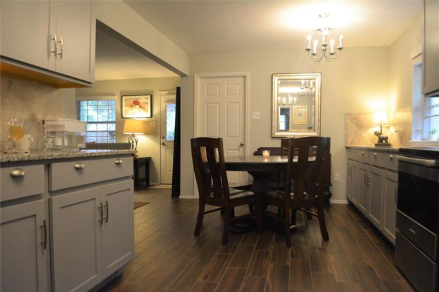 5402 Queensloch Drive, Houston, TX 77096