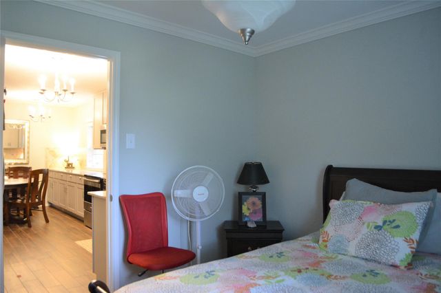 5402 Queensloch Drive, Houston, TX 77096