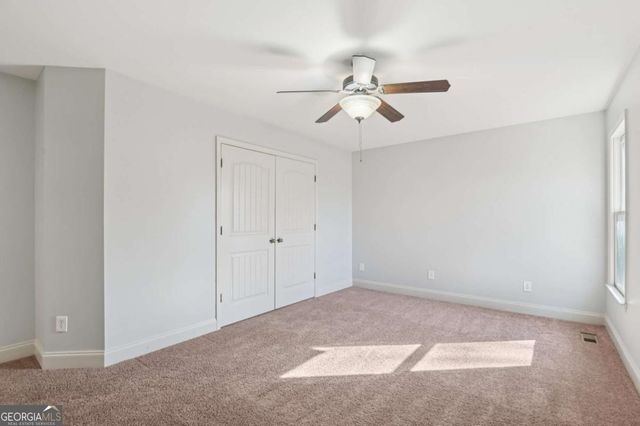 102 Oak Ridge Trail SE, White, GA 30184