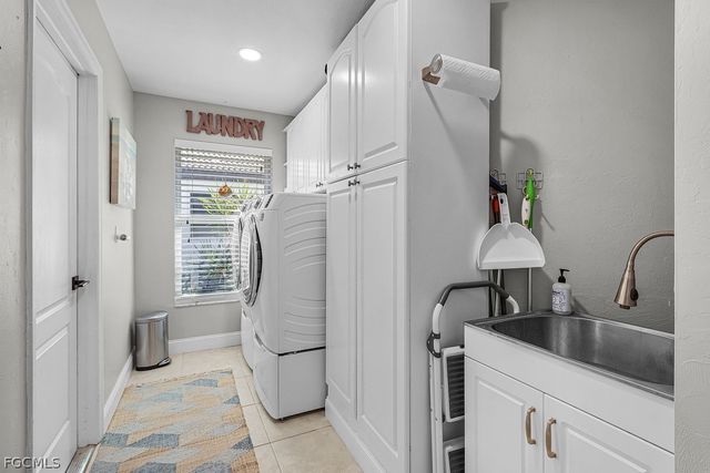 2610 SW 37th TER, Cape Coral, FL 33914