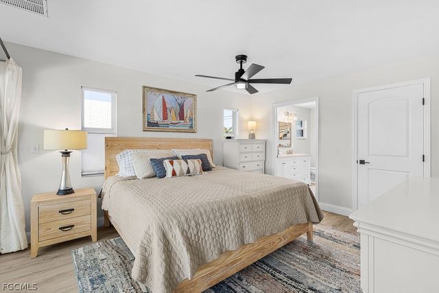 2610 SW 37th TER, Cape Coral, FL 33914