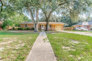 1240 Dunmire St, Pensacola, FL 32504