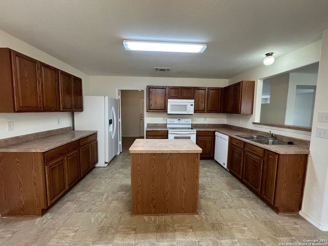 9602 SAN FIDEL RIO, San Antonio, TX 78245